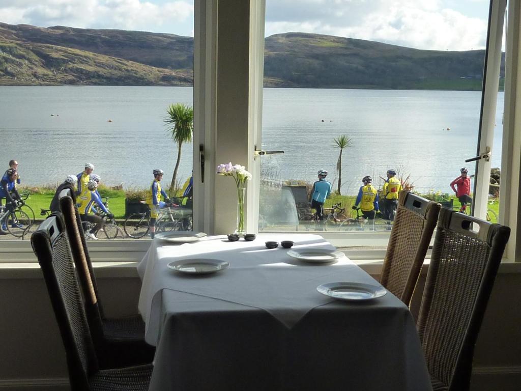 The Royal An Lochan Hotel Tighnabruaich Kültér fotó